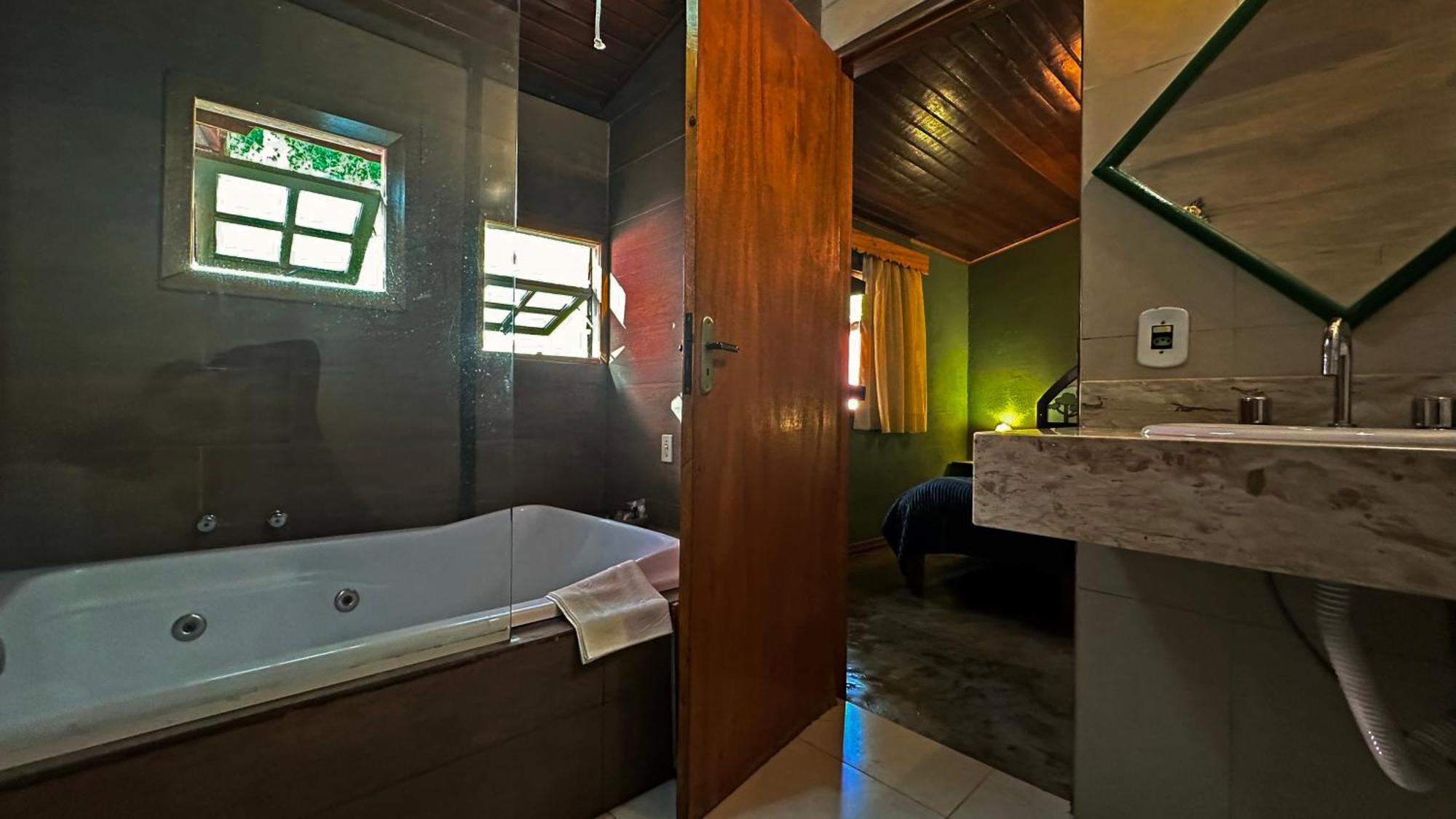 Alive Eco Hut Pousada Monte Verde  Eksteriør bilde